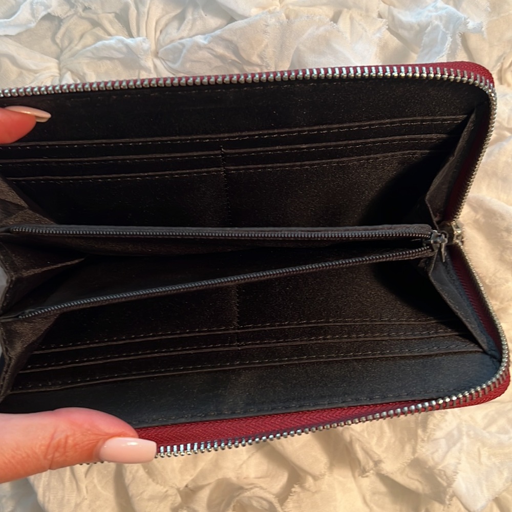 Nine West Wallet - Picture 3 of 3